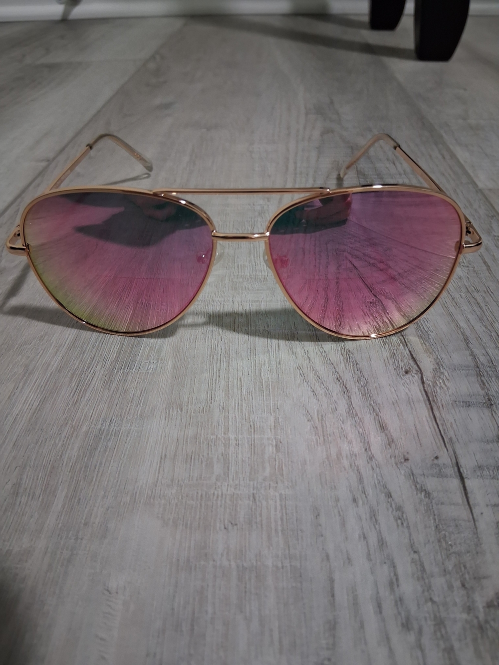 Women's Pink Lens Aviator Sunglasses - Gold Frame